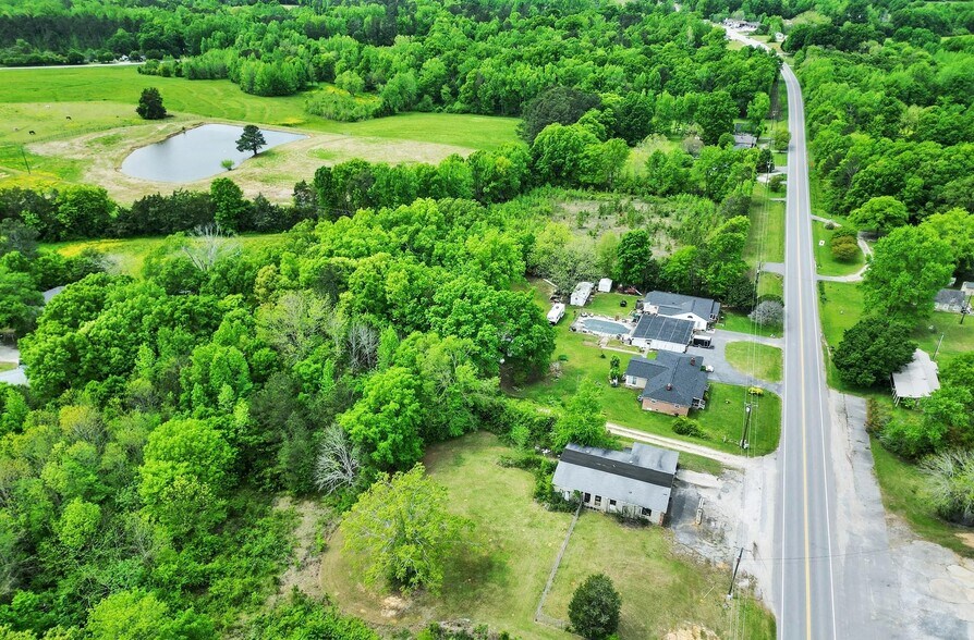 More Photos Of 4410 Flat Creek Rd, Heath Springs Flex For Sale