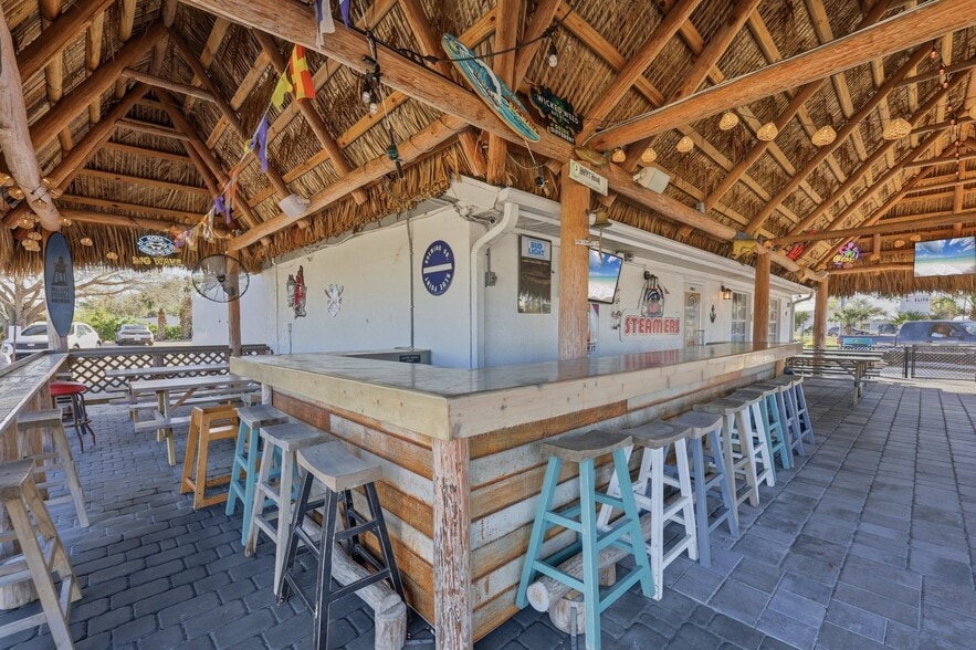 More Photos Of 2901 Placida Rd, Englewood Restaurant For Sale