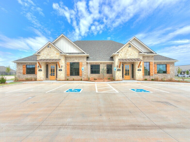Primary Photo Of 15201 Crown at Lone Oak Rd, Edmond Unknown For Lease