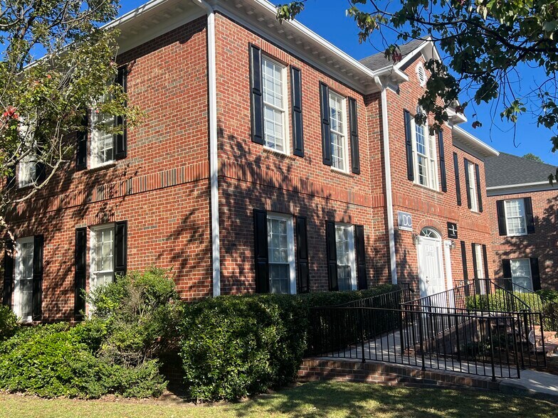 More Photos Of 6516 Dental Ln, Fayetteville Office For Lease