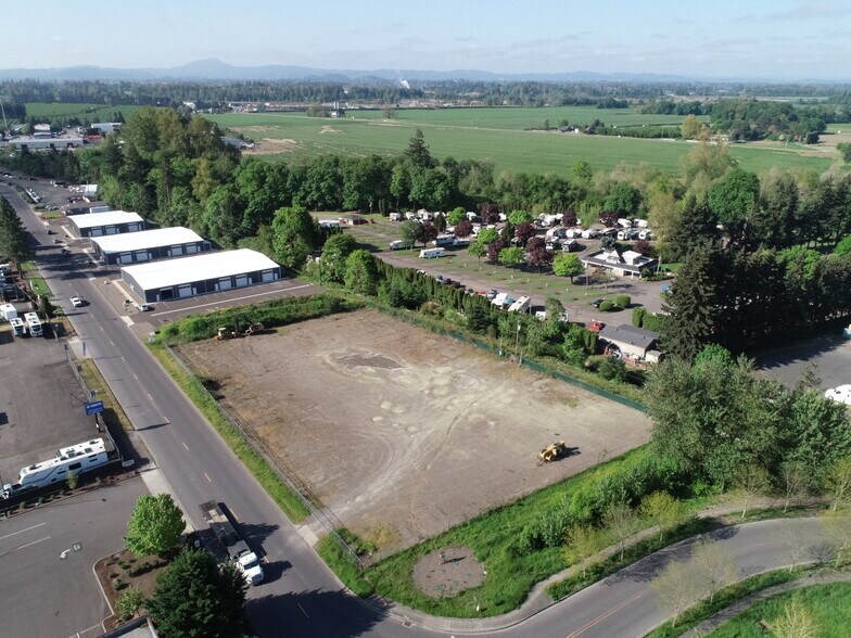 More Photos Of 90950 Roberts Rd, Eugene Land For Lease