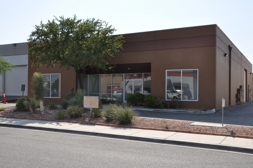 Primary Photo Of 5455 Desert Point Dr, Las Vegas Warehouse For Sale