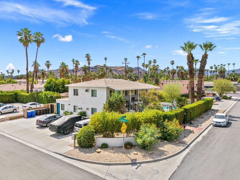 More Photos Of 1674 S Via Salida, Palm Springs Apartments For Sale