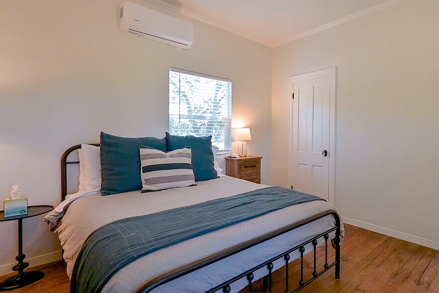 More Photos Of 125 Cristo Ln, Santa Rosa Specialty For Sale