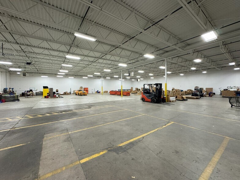 More Photos Of 4611 E 31st St S, Wichita Warehouse For Sale