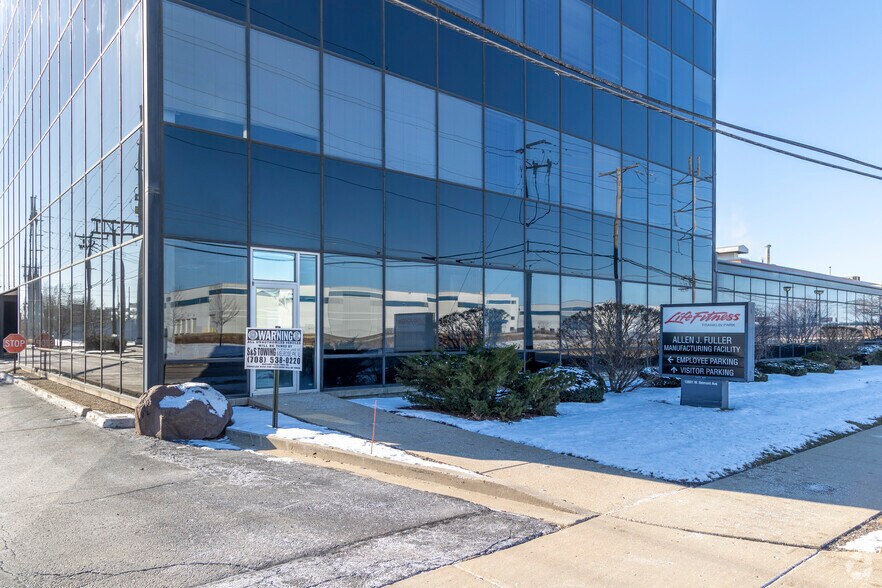 More Photos Of 10601 Belmont Ave, Franklin Park Manufacturing For Sale