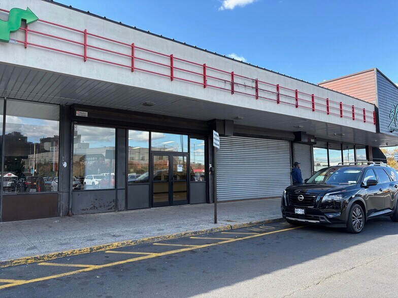 Primary Photo Of 11020 Flatlands Ave, Brooklyn Storefront For Lease