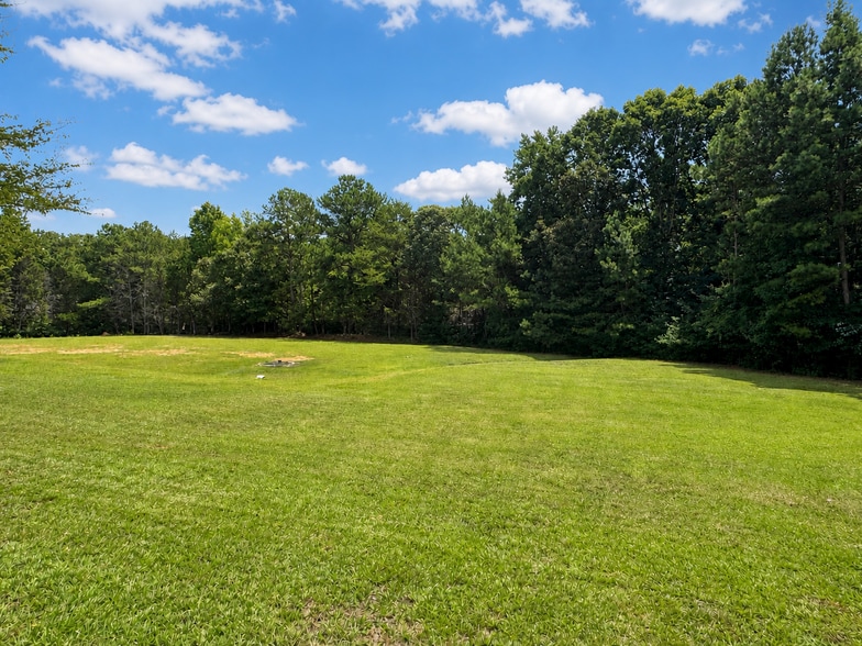 More Photos Of 2662 Thompson Mill Rd, Buford Religious Facility For Sale