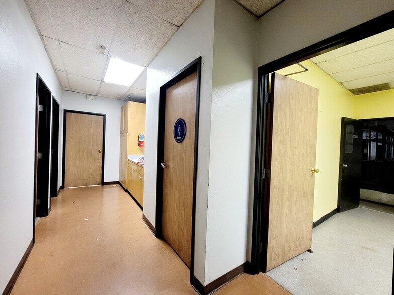 More Photos Of 1420 S Carlos Ave, Ontario Warehouse For Sale