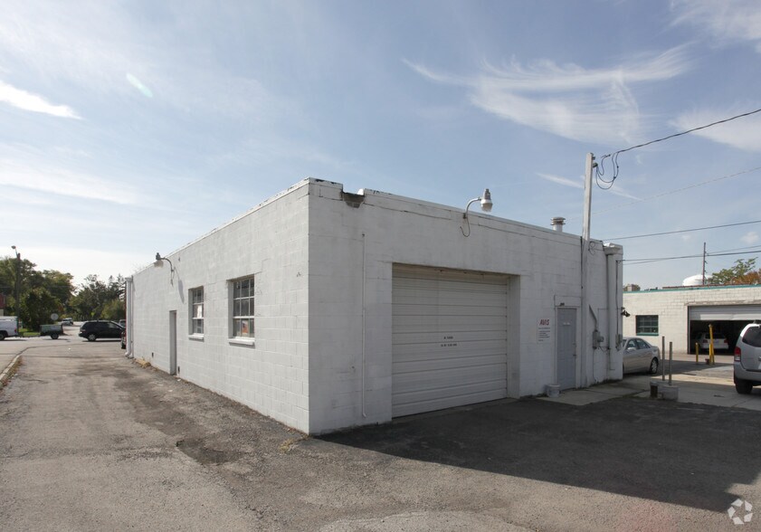 More Photos Of 1340 Ogden Ave, Downers Grove Freestanding For Sale