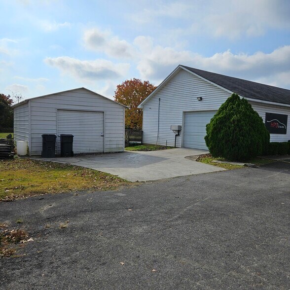 More Photos Of 2015 Westmead St SW, Decatur Industrial For Sale