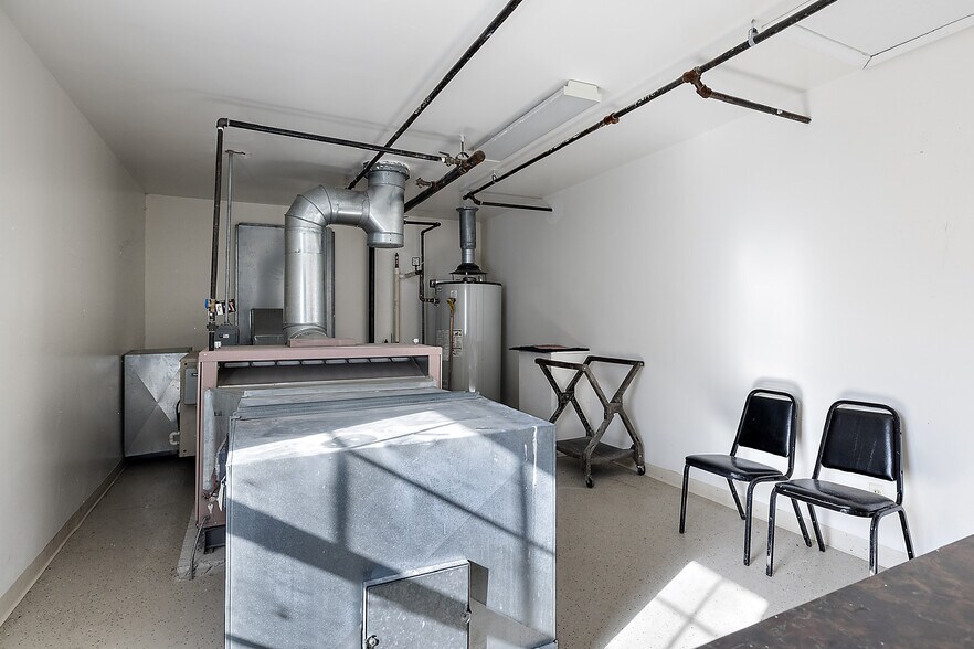 More Photos Of 9334 North River Rd, Algonac Congregate Senior Housing For Sale