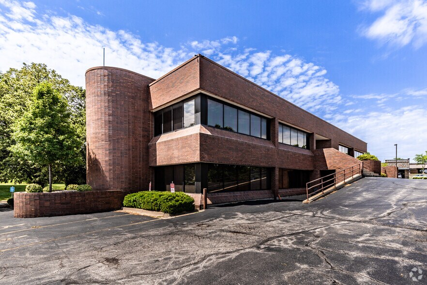 Primary Photo Of 11775 W 112th St, Overland Park Medical For Lease