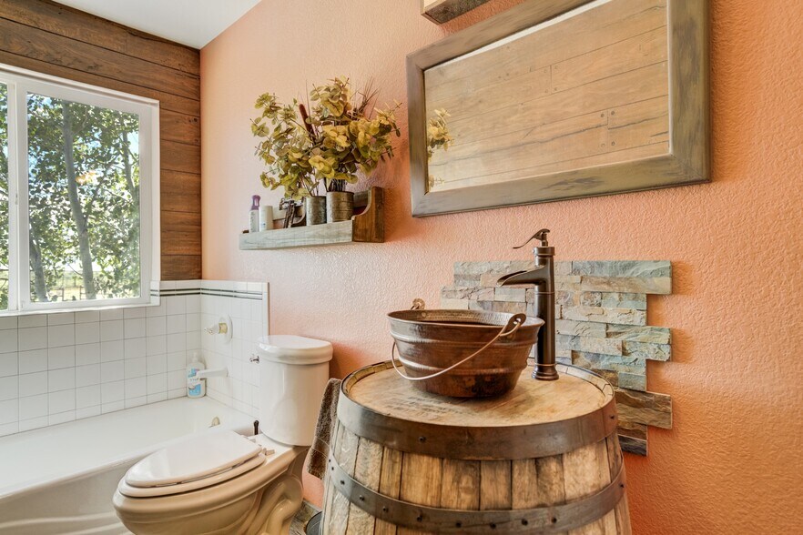 More Photos Of 6275 Meridian Rd, Peyton Lodge Meeting Hall For Sale