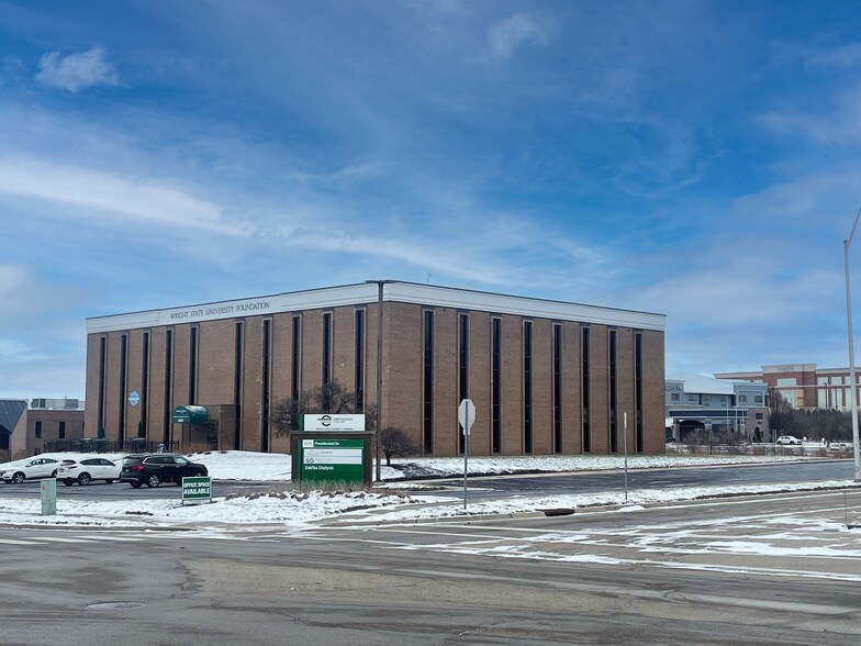 Primary Photo Of 3070 Presidential Dr, Fairborn Office For Lease