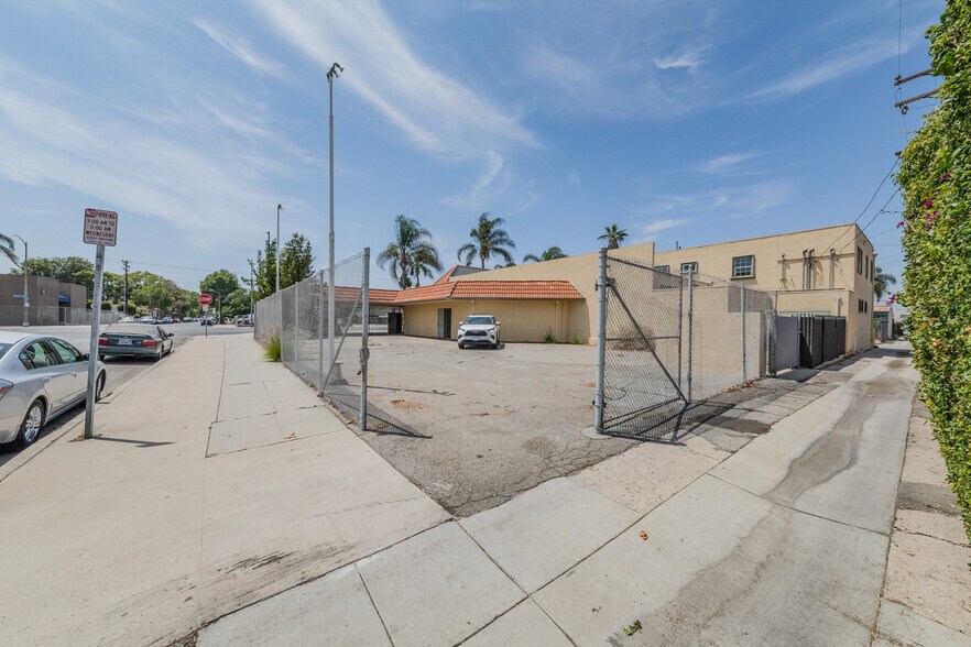 More Photos Of 2300 Pacific Ave, Long Beach Medical For Sale