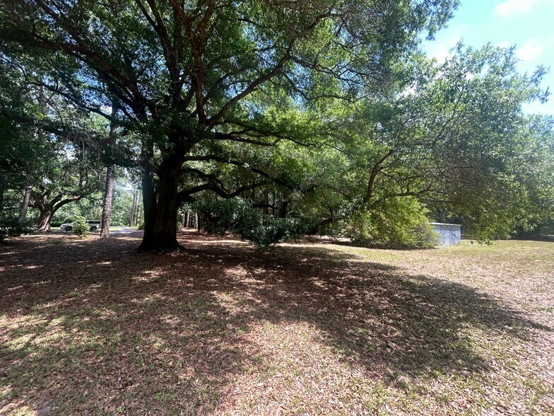 More Photos Of 3742 U.S. 90 US-90 Hwy, Crestview Land For Sale