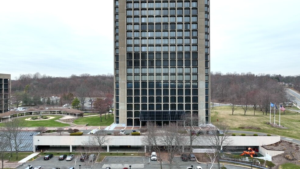 Primary Photo Of 1 Blue Hill Plz, Pearl River Unknown For Lease