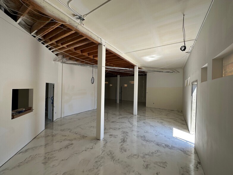 More Photos Of 11940 Palm Dr, Desert Hot Springs Loft Creative Space For Sale