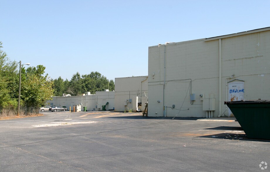 More Photos Of 70 Georgia Dr, Hartwell Unknown For Lease