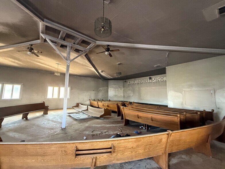 More Photos Of 284 E Hermosa St, Lindsay Specialty For Sale