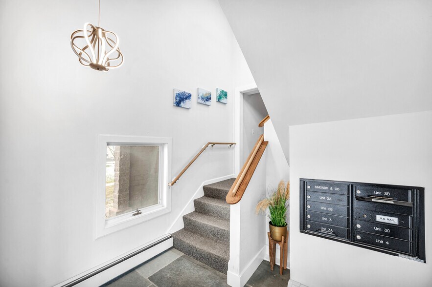 More Photos Of 4 Broadway Avenue Ext, Mystic Office For Sale