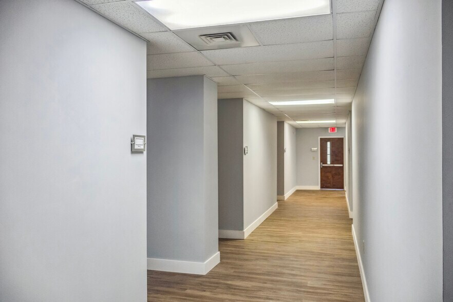 More Photos Of 4528 Rockbridge Rd, Stone Mountain Religious Facility For Sale