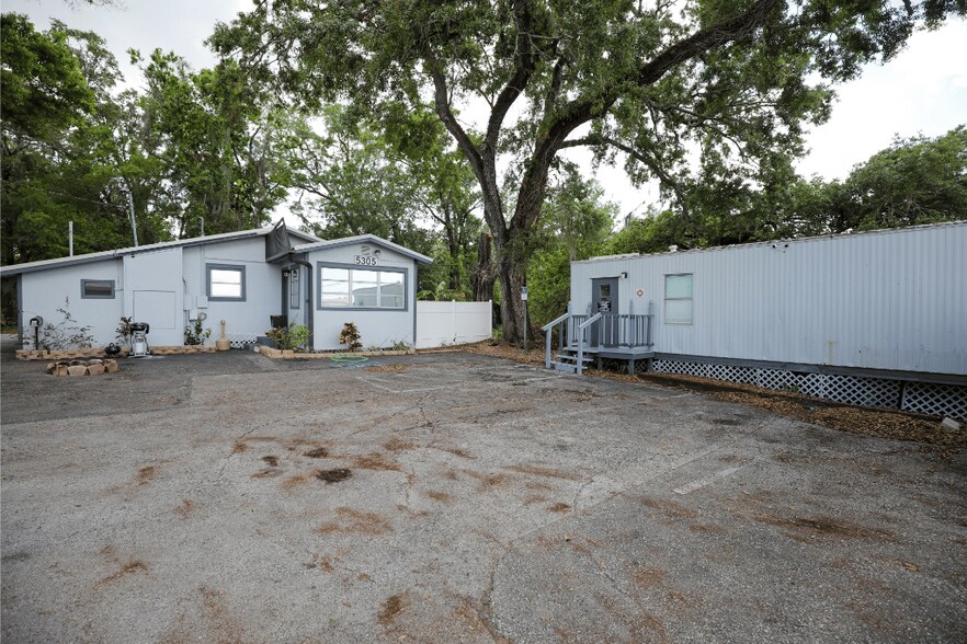 More Photos Of 5305 Garden Ln, Tampa Industrial For Sale