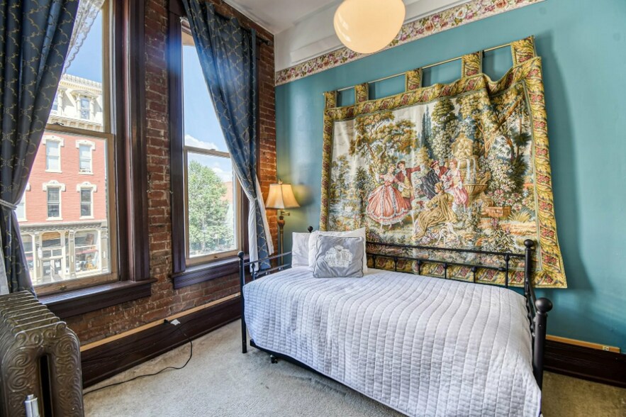 More Photos Of 700 Harrison Ave, Leadville Hotel For Sale