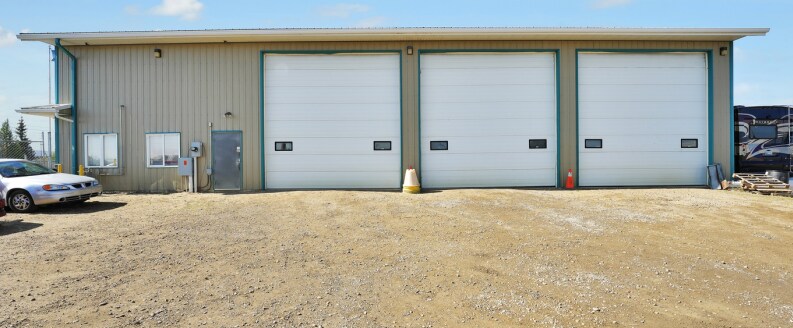 More Photos Of 18 Schenk Ind. Rd, Sylvan Lake Warehouse For Sale