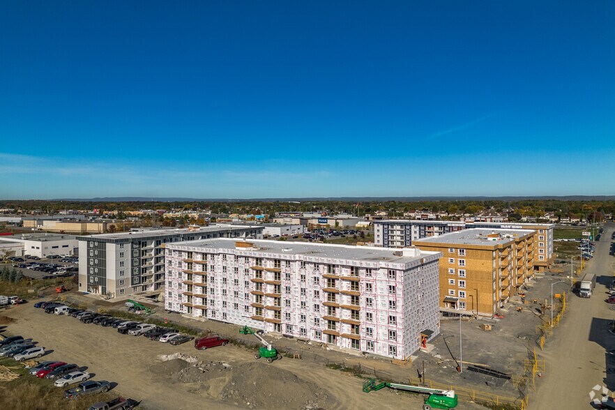 More Photos Of 1070 Noëlla Leclair Way, Ottawa Apartments For Lease