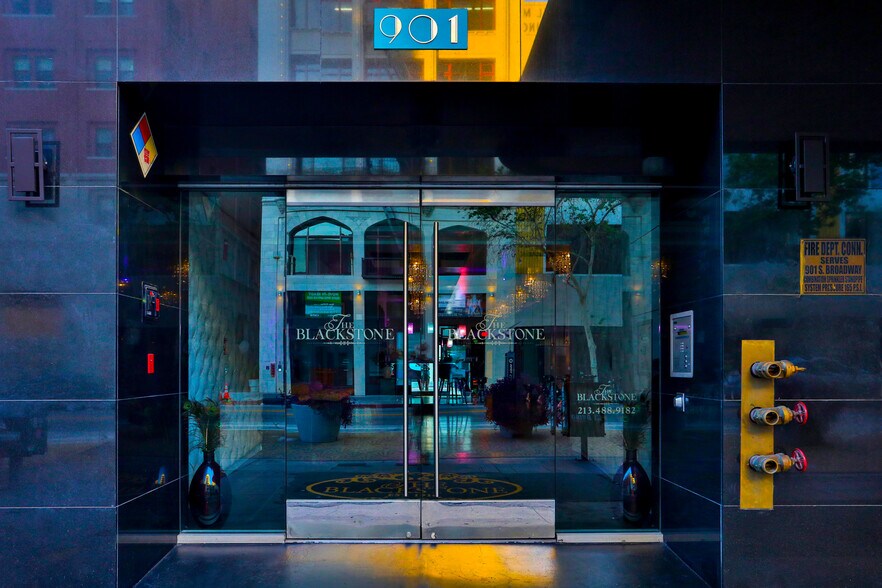 More Photos Of 901 S Broadway, Los Angeles Apartments For Lease