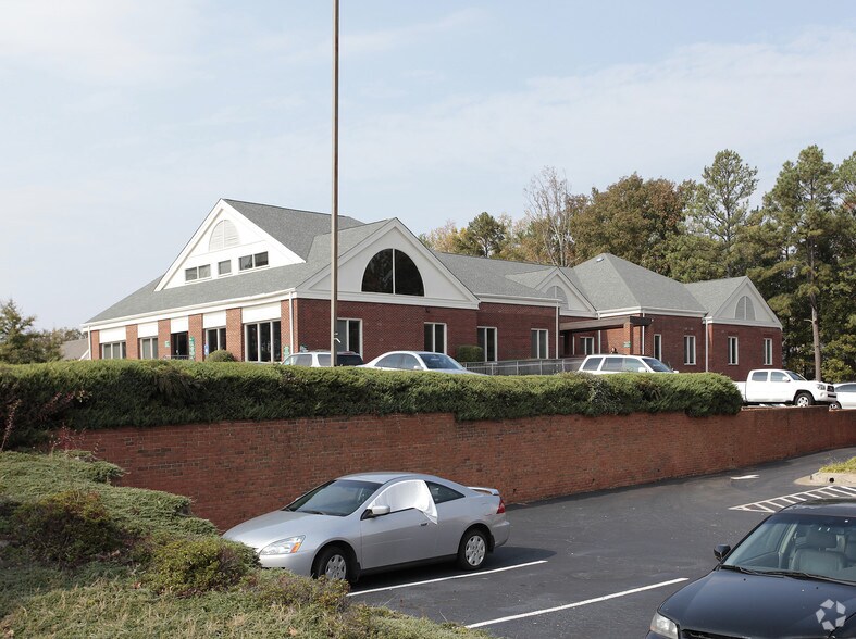 Primary Photo Of 3823 Roswell Rd, Marietta Medical For Lease