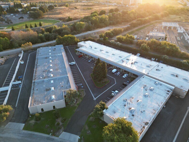 Primary Photo Of 2534-2544 Seaboard Ave, San Jose Manufacturing For Lease