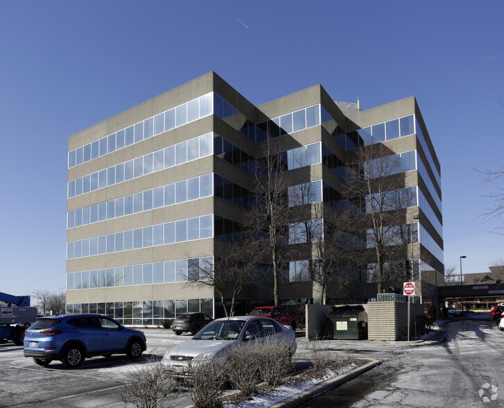 More Photos Of 15635 S 94th Ave, Orland Park Coworking Space