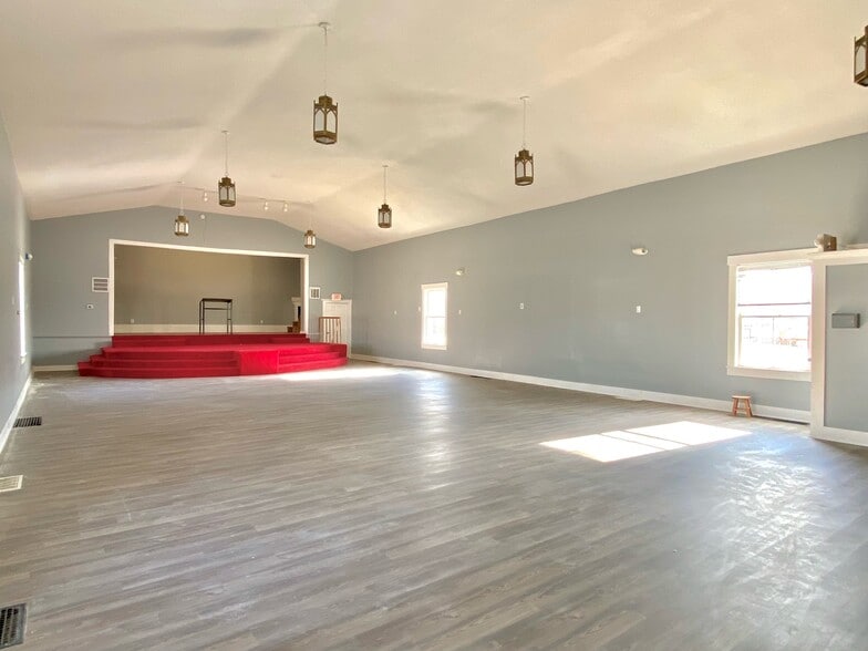 More Photos Of 2438 National Rd, Fairborn Religious Facility For Sale