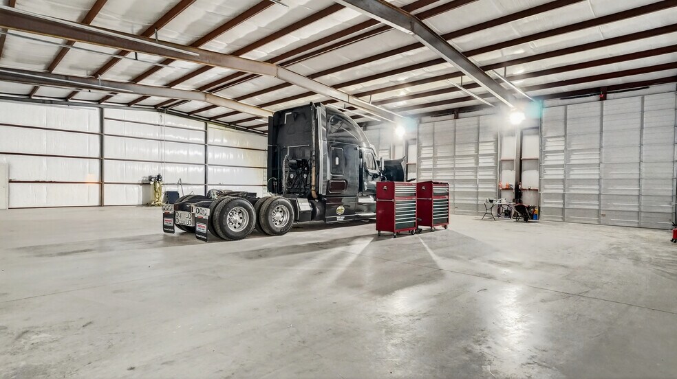 More Photos Of 1850 N FM 866, Odessa Warehouse For Sale