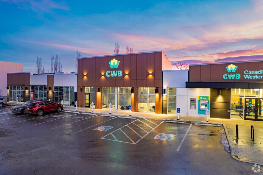 More Photos Of 324 58 Av SE, Calgary Storefront Retail Office For Lease