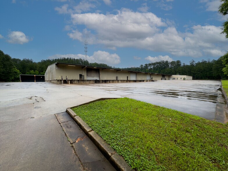 More Photos Of 1695 Buford Hwy, Duluth Warehouse For Sale