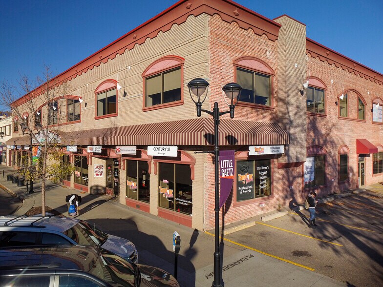 More Photos Of 4807 50 Ave, Red Deer General Retail For Lease