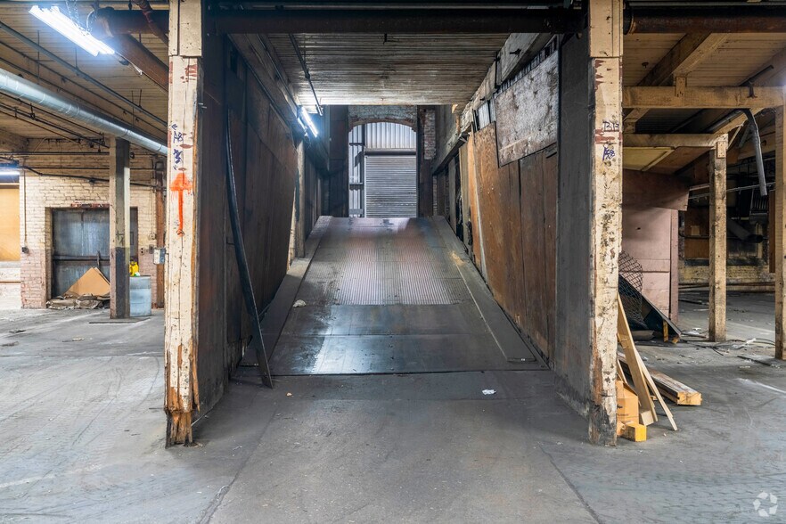 More Photos Of 149 Wason Ave, Springfield Warehouse For Sale
