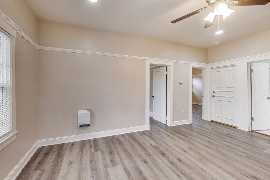 More Photos Of 1362-1364 E 27th St, Oakland Apartments For Sale