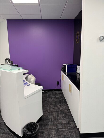 More Photos Of 1819 Main St, Sarasota Office Residential For Lease