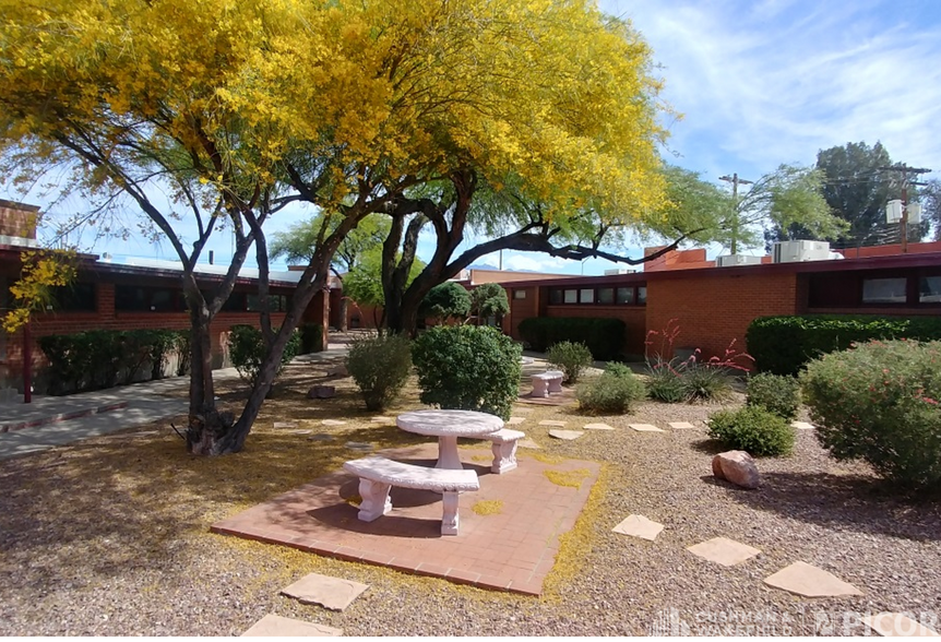 More Photos Of 2530-2538 E Broadway Blvd, Tucson Storefront Retail Office For Lease