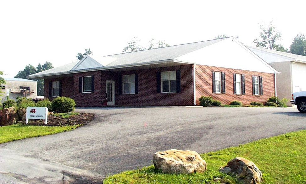 More Photos Of 50 Senn Dr, Chester Springs Warehouse For Lease