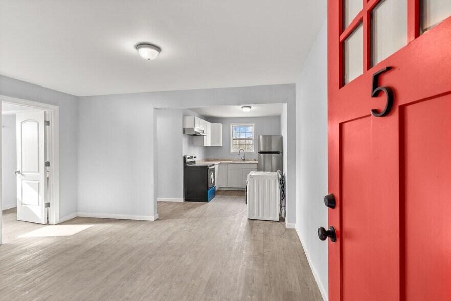 More Photos Of 2607 Jefferson St, Nashville Apartments For Sale