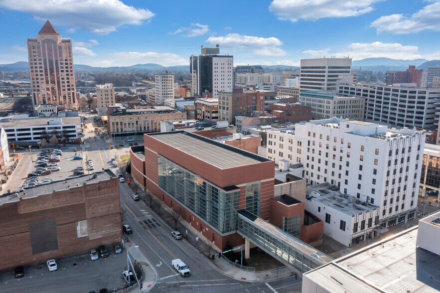 More Photos Of 120 Salem Ave SW, Roanoke Warehouse For Lease