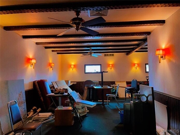 More Photos Of 1701 Pine Ave, Niagara Falls Restaurant For Sale