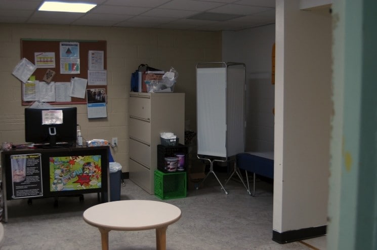 More Photos Of 4025 9th St SE, Washington Schools For Lease