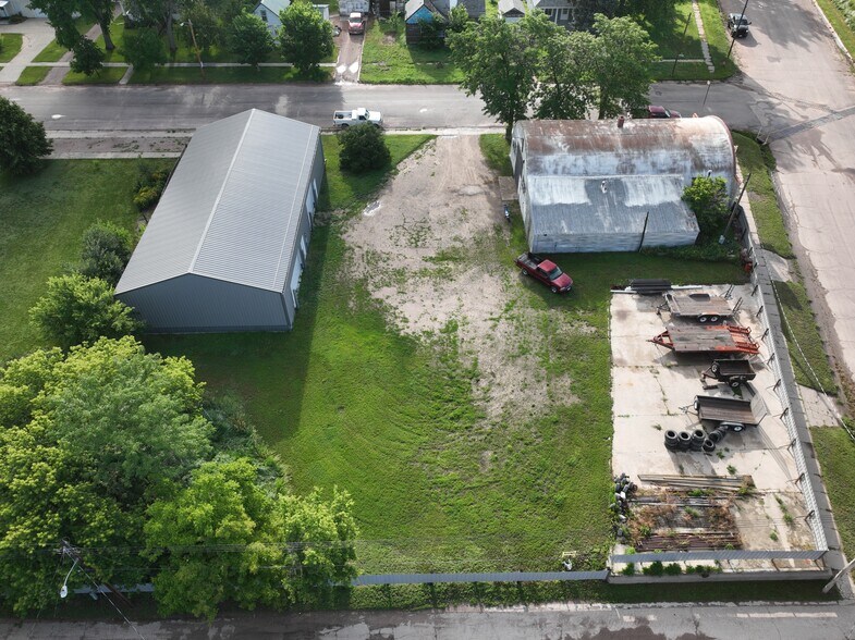 More Photos Of 18 N 1st St, Hay Springs Specialty For Sale